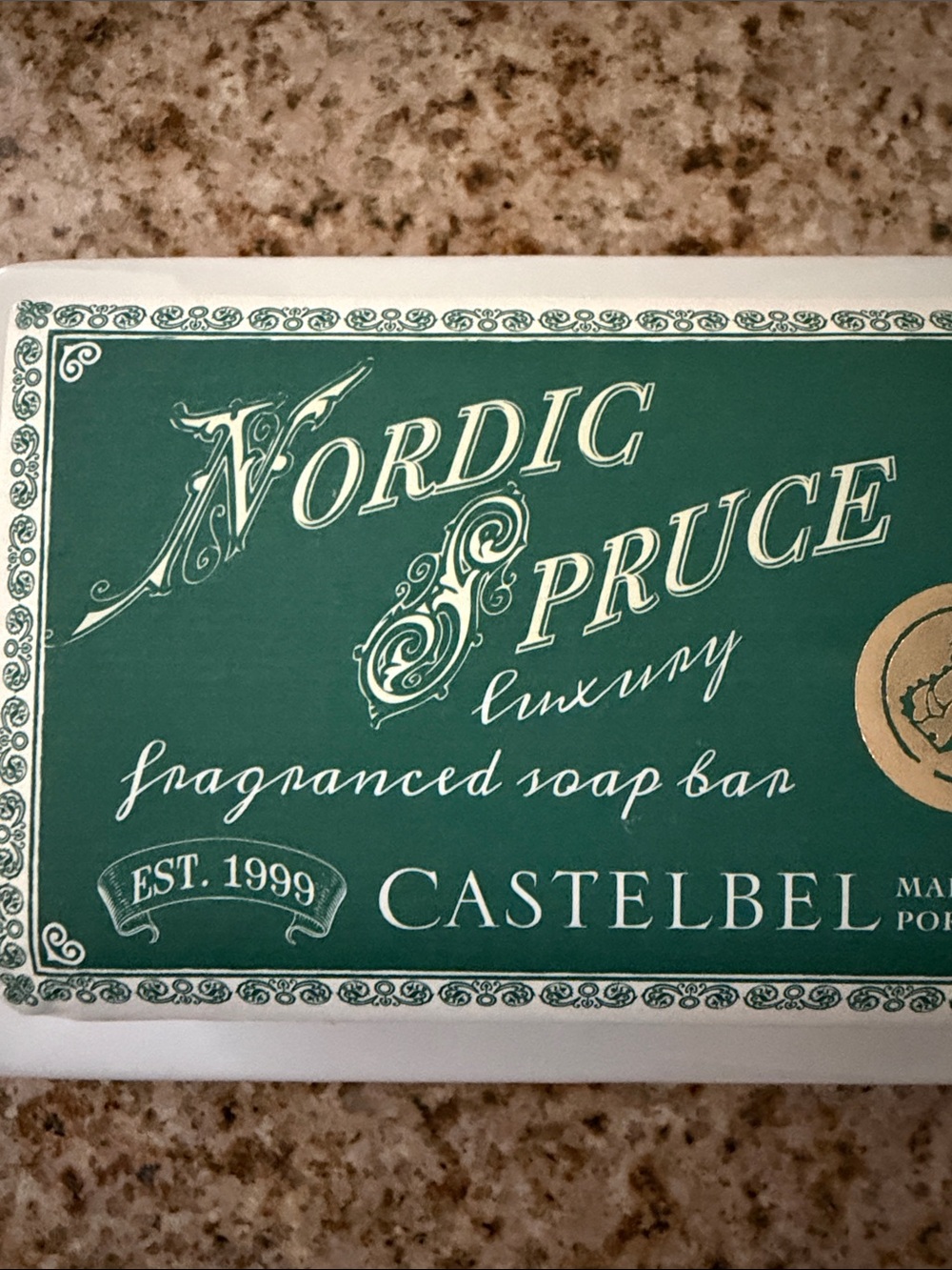 NWT🛁CASTELBEL NORDIC SPRUCE LARGE LUXURY 10.5 OUNCE BAR SOAP AND WHITE DISH - Picture 5 of 5